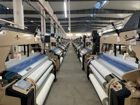 Polyester Dokuma Tekstil Makinesi Yüksek Hızlı Su Jet Su Jet Dokuma 230cm 2.3m