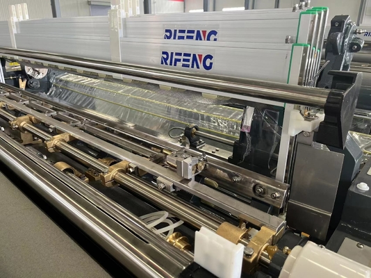 Çifte nozzle 170-340cm Cam veya Dobby dökme ile su jet dokuma