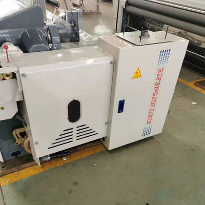 Yüksek Hızlı 3.8kw Su Jet Güçlü Dönüştürme 360cm 1200 RPM Tekstil Kumaş Döşeme Makinesi