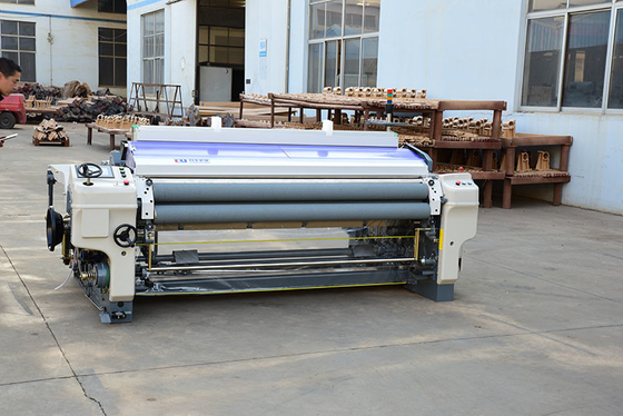2 nozel Sulzer Su Jet Dönüştürücü Çifte Pompa 1000 RPM Tekstil Döşeme Makineleri