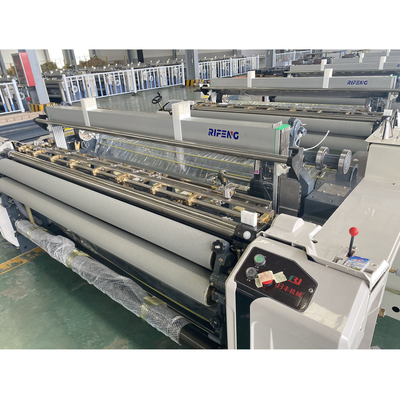 Yüksek Hızlı Uçuşsuz Döşeme Makinesi 1.9m Dobby Shedding Air Jet Kumaş