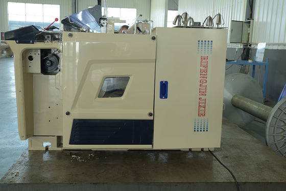 Yüksek kaliteli kumaş dokuma dokuma makinesi 3.8KW Su jet dokuma makinesi