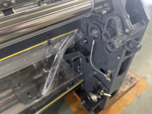 İki nozzle kumaş dokuma makinesi dokuma makinesi 1000 RPM Elektronik depolama sistemi