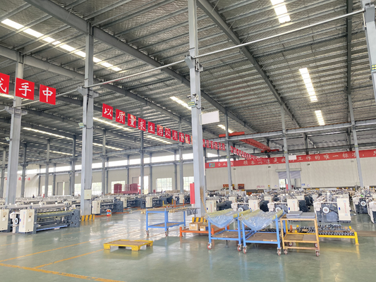 1200 RPM Su Jet Tekstil Makinesi 280cm Dobby Yüksek Hızlı Güçlü Dokuma Makinesi