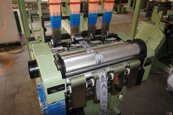 Dobby Açma 360cm Su Jet dokuma makinesi 4.5KW Elektronik Jacquard dokuma makinesi